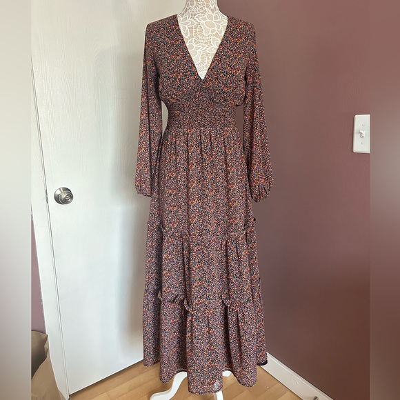 LOST + WANDER Love in Bloom Long Sleeve Maxi Dress - Picture 4 of 14